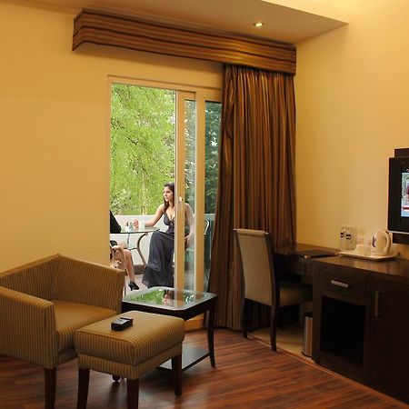 Jht Hotels New Delhi Eksteriør bilde