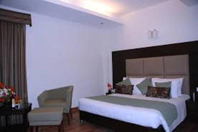Jht Hotels New Delhi Eksteriør bilde